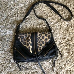 Jessica Simpson crossbody
